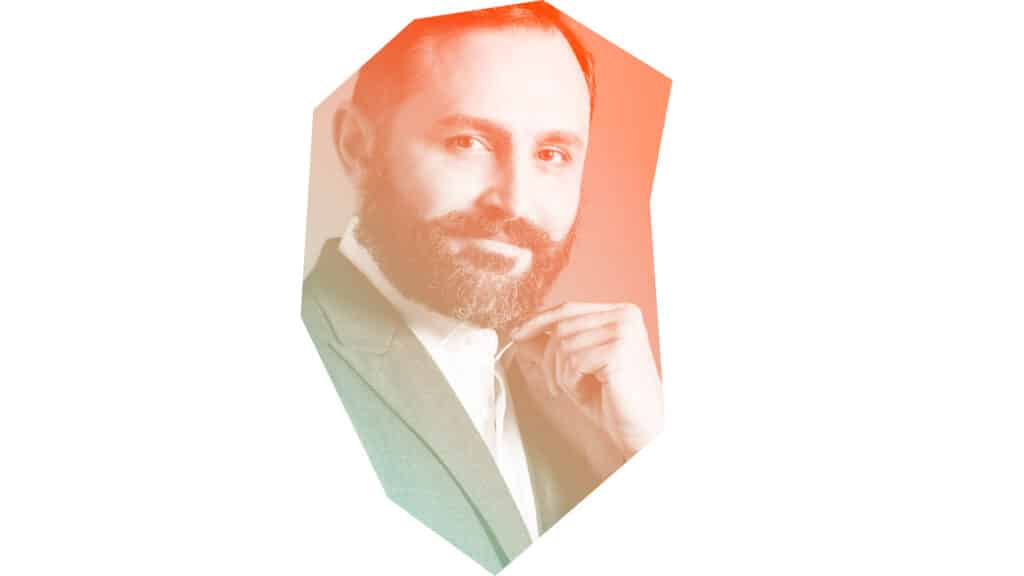 Antonio Ciaramella durante una lezione sul codice teatrale e la caratterizzazione del personaggio nel trucco teatrale e cinematografico